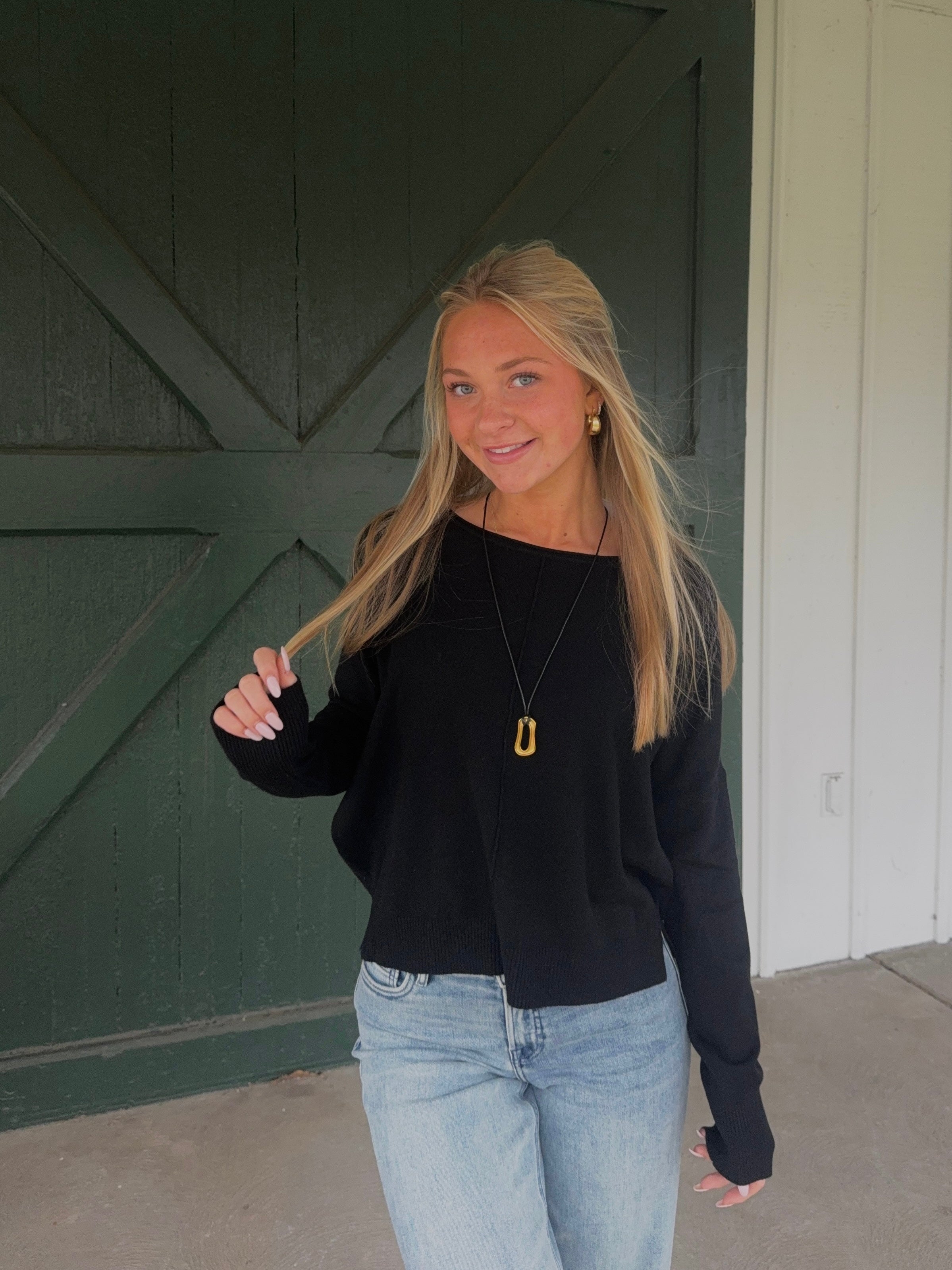 The Easy to Wear Sweater - Black