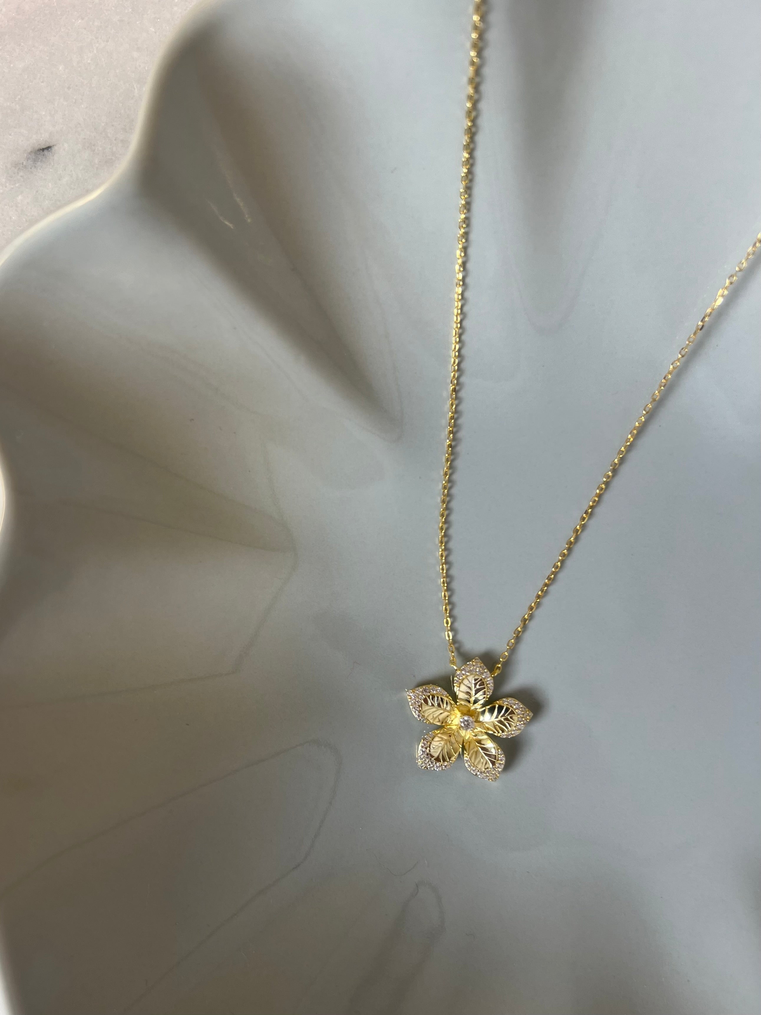 Dahlia Flower Necklace