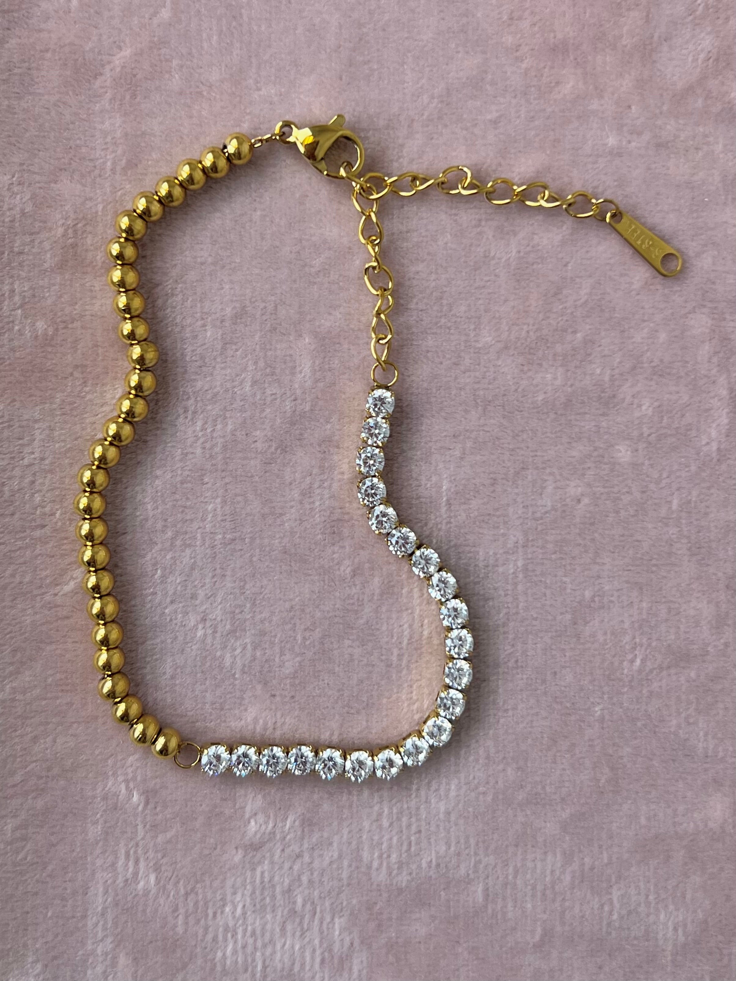 The Aurora Tennis Link Bracelet – 18K Gold Plated, Water & Tarnish Resistant