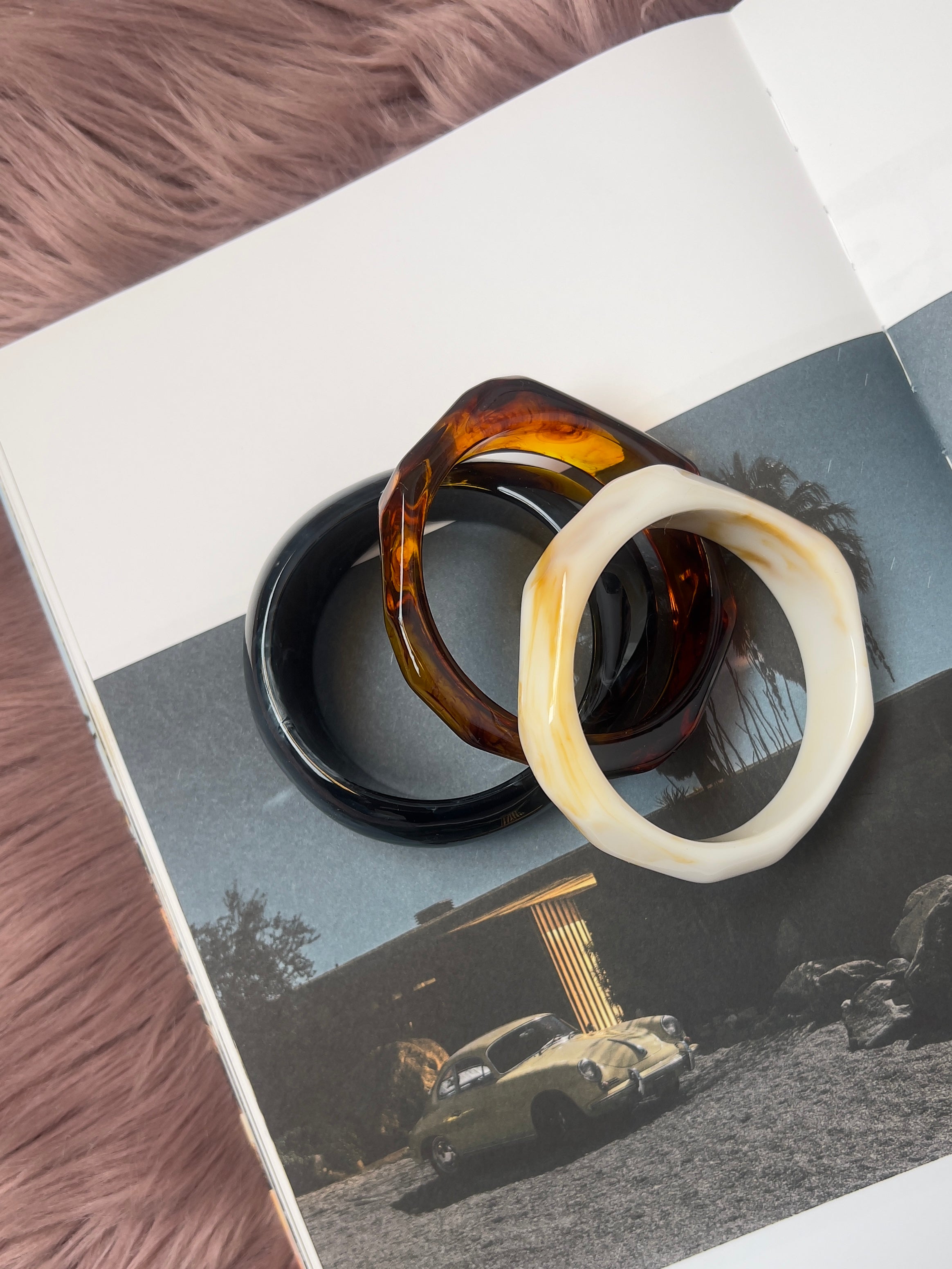 Merritt Tortoise Acrylic Bangle
